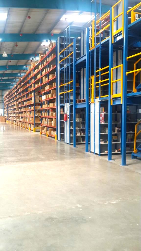 WareIQ Warehouse Images